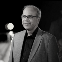 Dr Tushar Mhapankar Photo